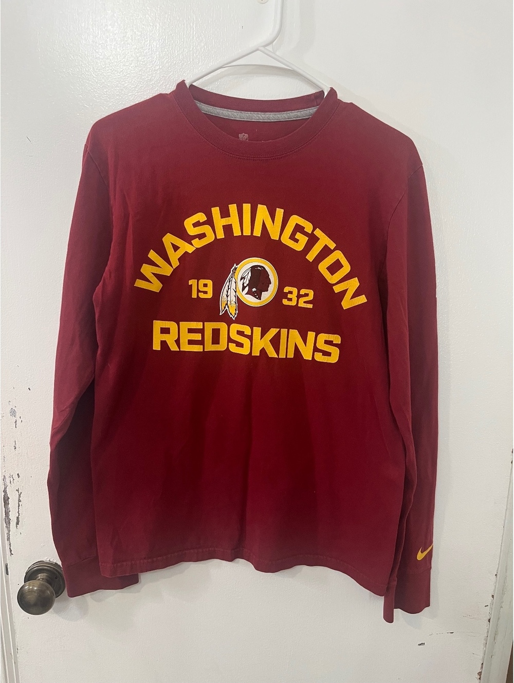 Nike Washington Redskins burgundy long sleeve shirt